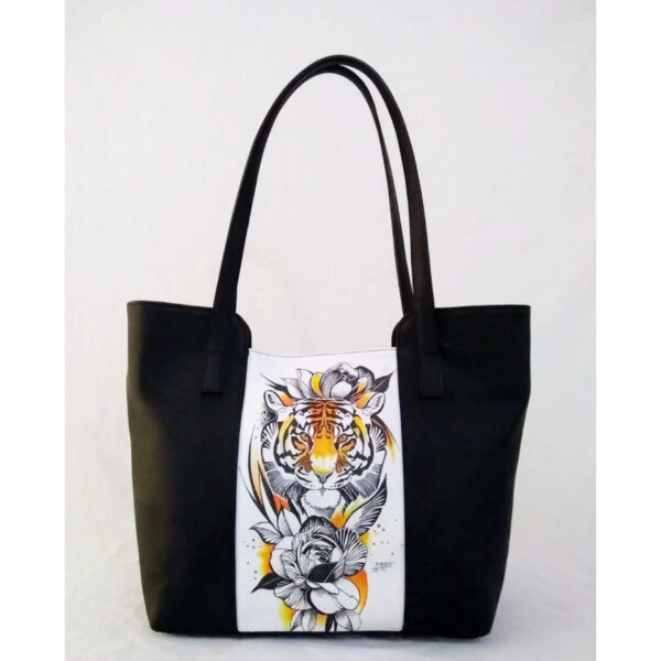 Levana Tattootasche Sonja Salazar Tiger